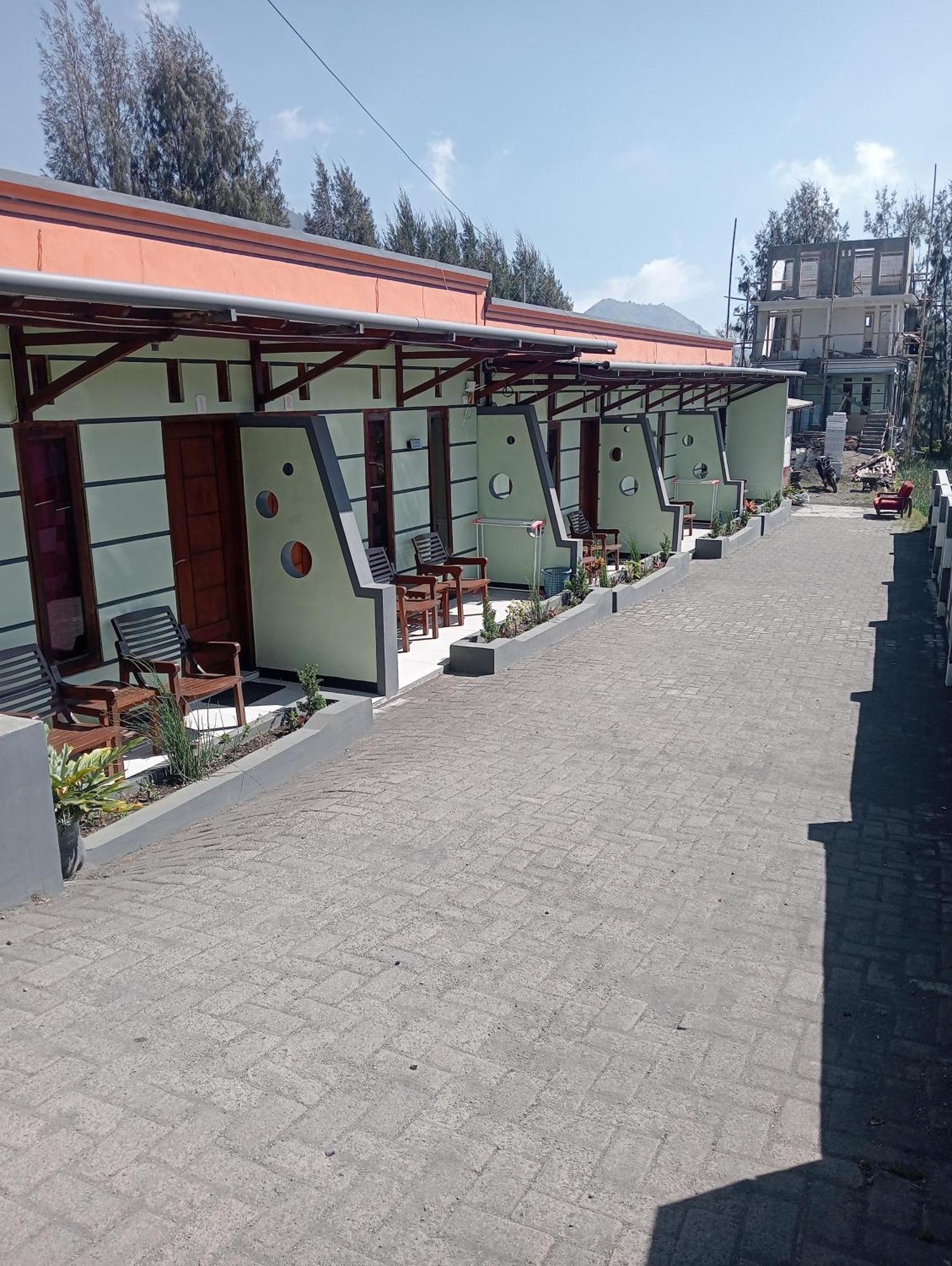 Mentigen Homestay Ngadisari 外观 照片