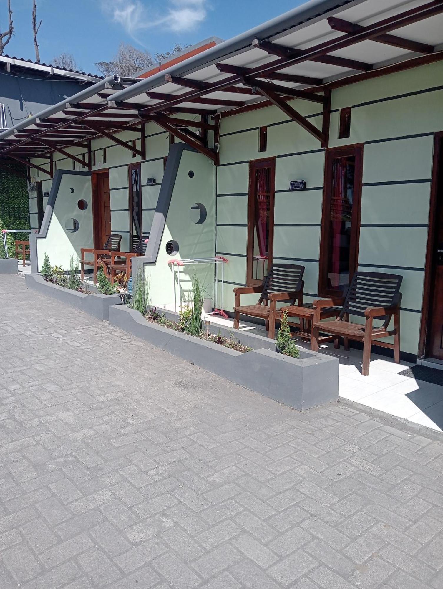 Mentigen Homestay Ngadisari 外观 照片